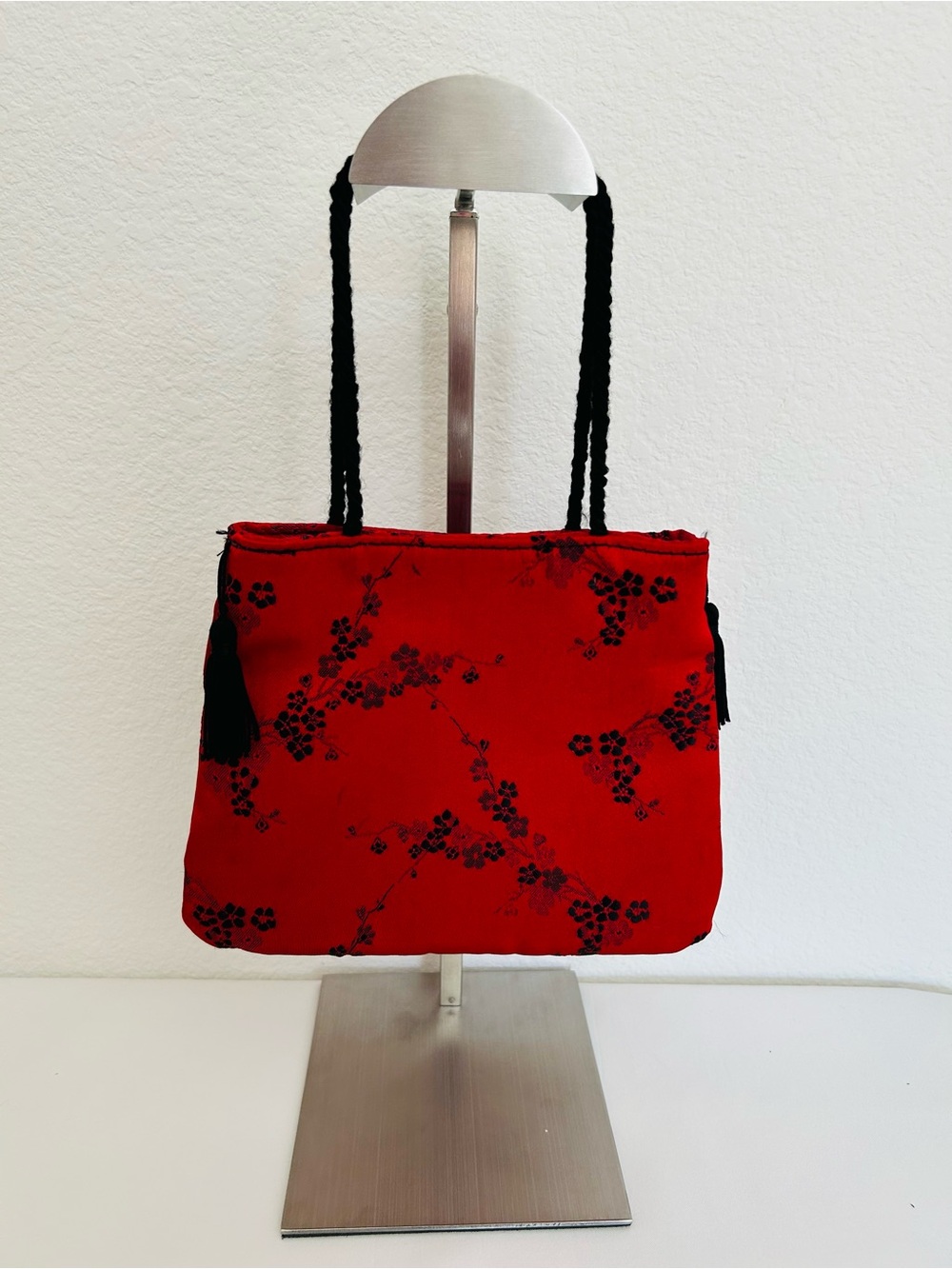 ❤️Red❤️ and 🖤Black🖤 Floral Satin/Silk Evening Bag with Black Tassels